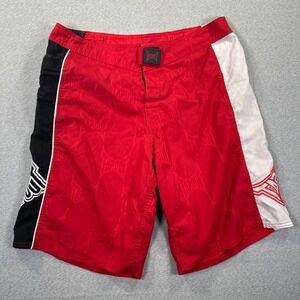 Tapout MMA Board Shorts Mens 34 Red Black White Logo Grappling Training Fighting